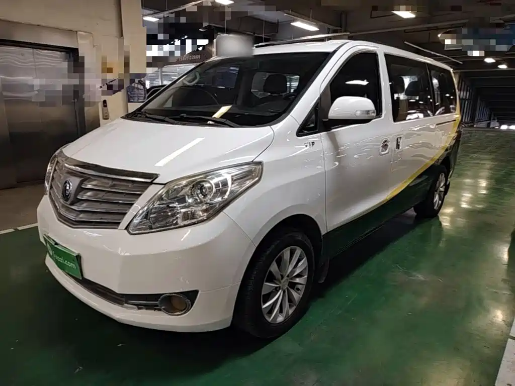 Dongfeng Fengxing Fengxing CM7 2016 2016 2.0T Manual Luxury