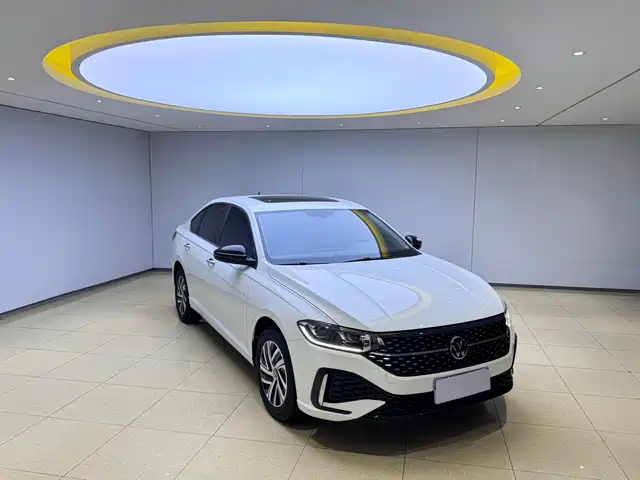 Volkswagen Lavida 2023 280TSI DSG Starlight Comfort Edition — фото 1