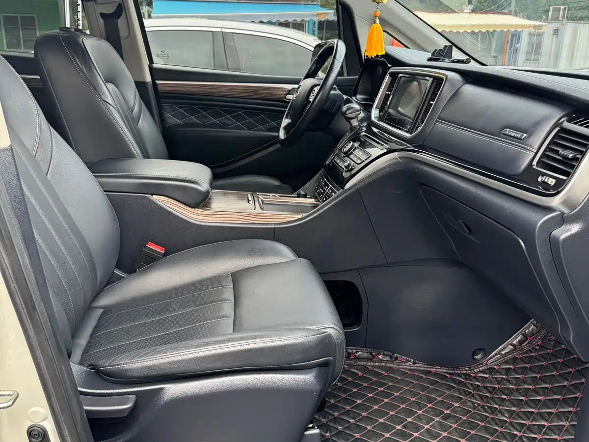 GAC Trumpchi Trumpchi M8 2020 Pilot 390T Premium Edition фото 18