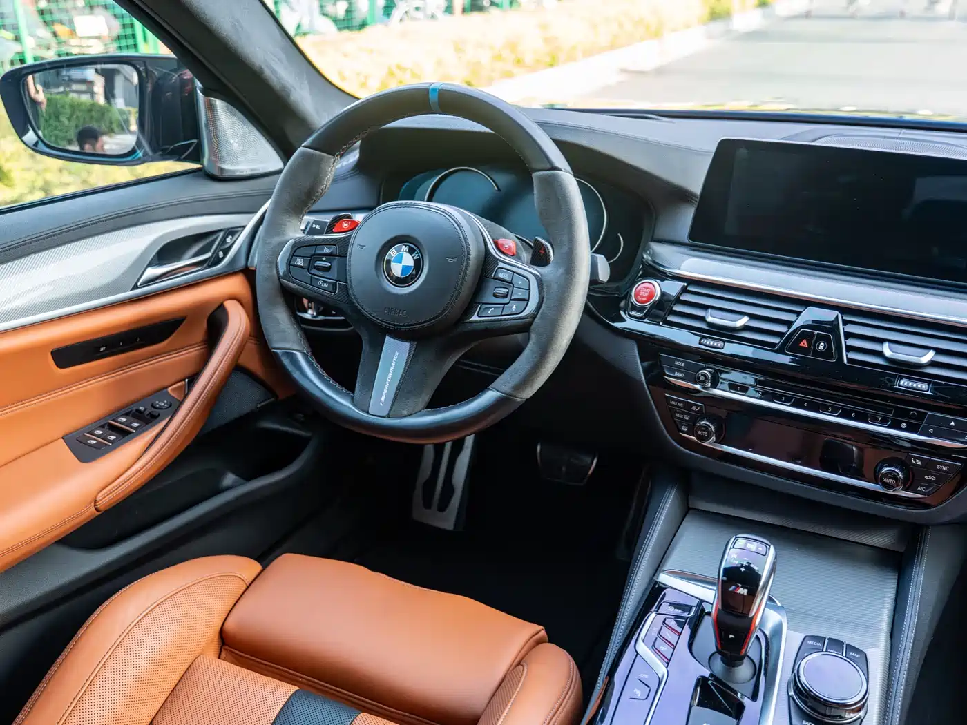 BMW M5 2018 M5 фото 10