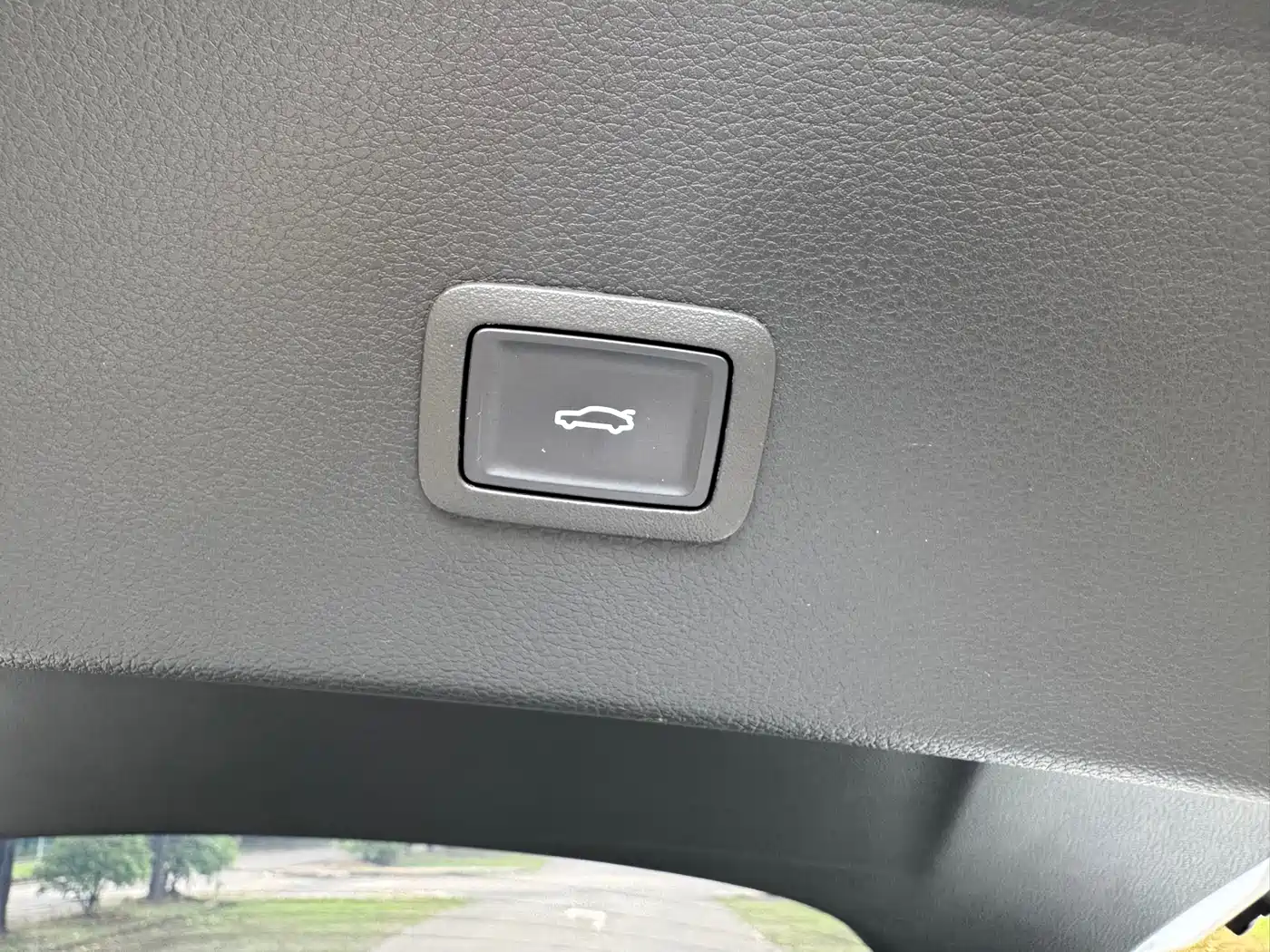 Hongqi H6 2023 2.0T Premium Edition фото 25