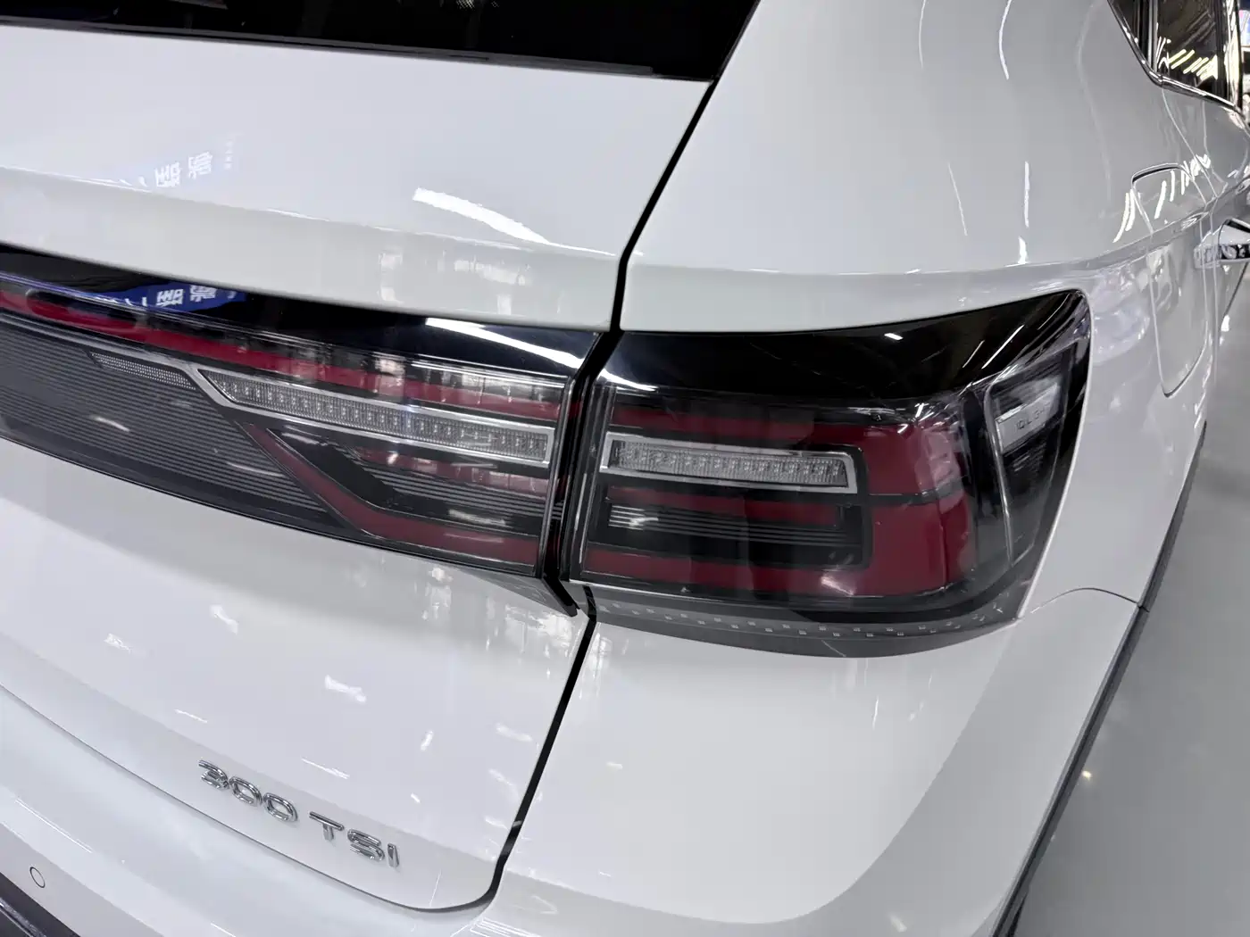 Volkswagen Tharu 2023 300TSI 2WD Moon Premium Edition фото 20