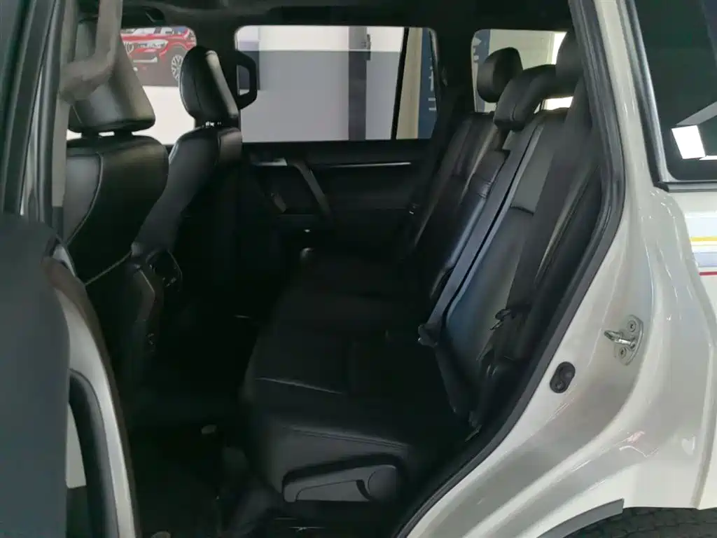 Toyota Prado 2018 3.5L Auto TX фото 17