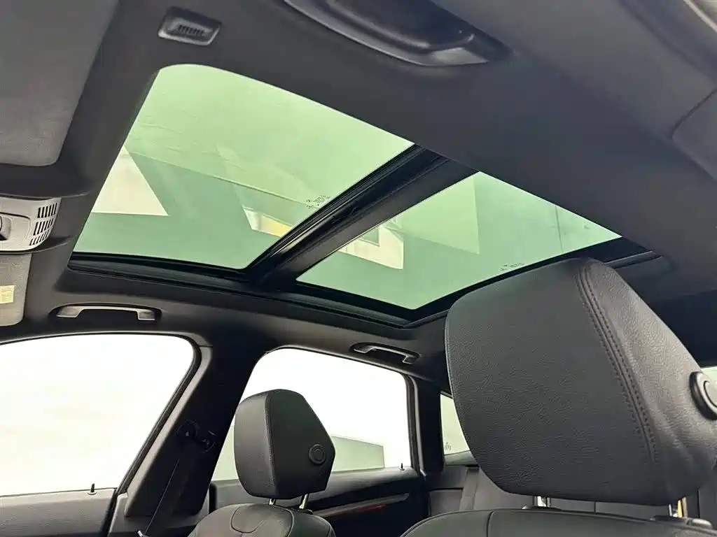BMW 3 Series GT 2020 320i M Sport Package фото 14
