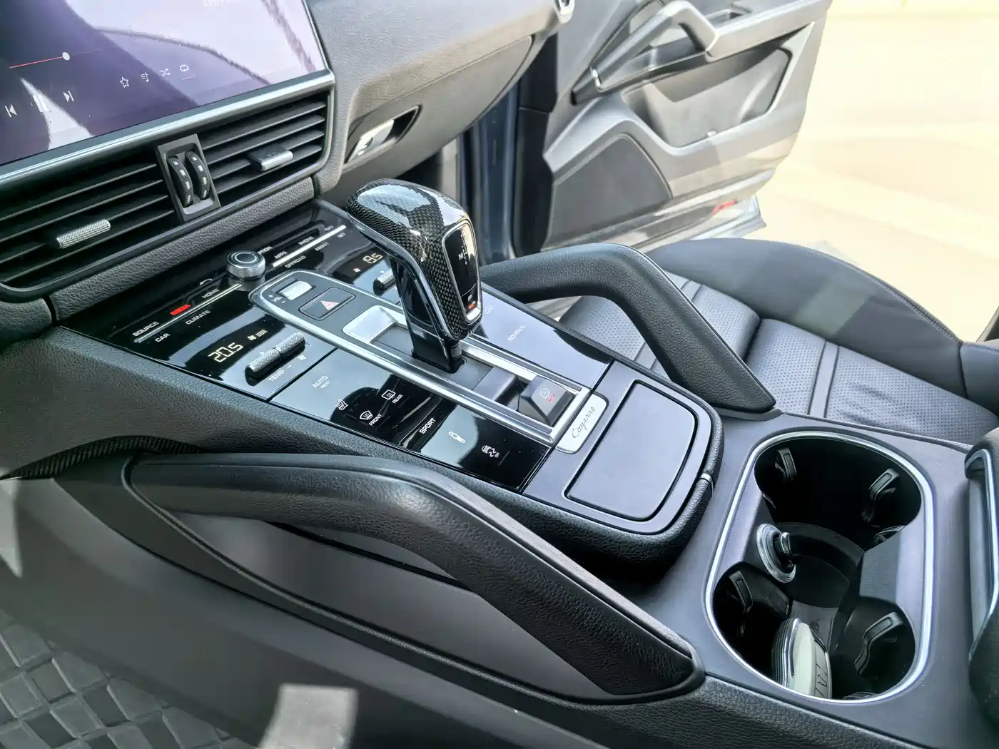 Porsche Cayenne 2018 Cayenne 3.0T фото 11