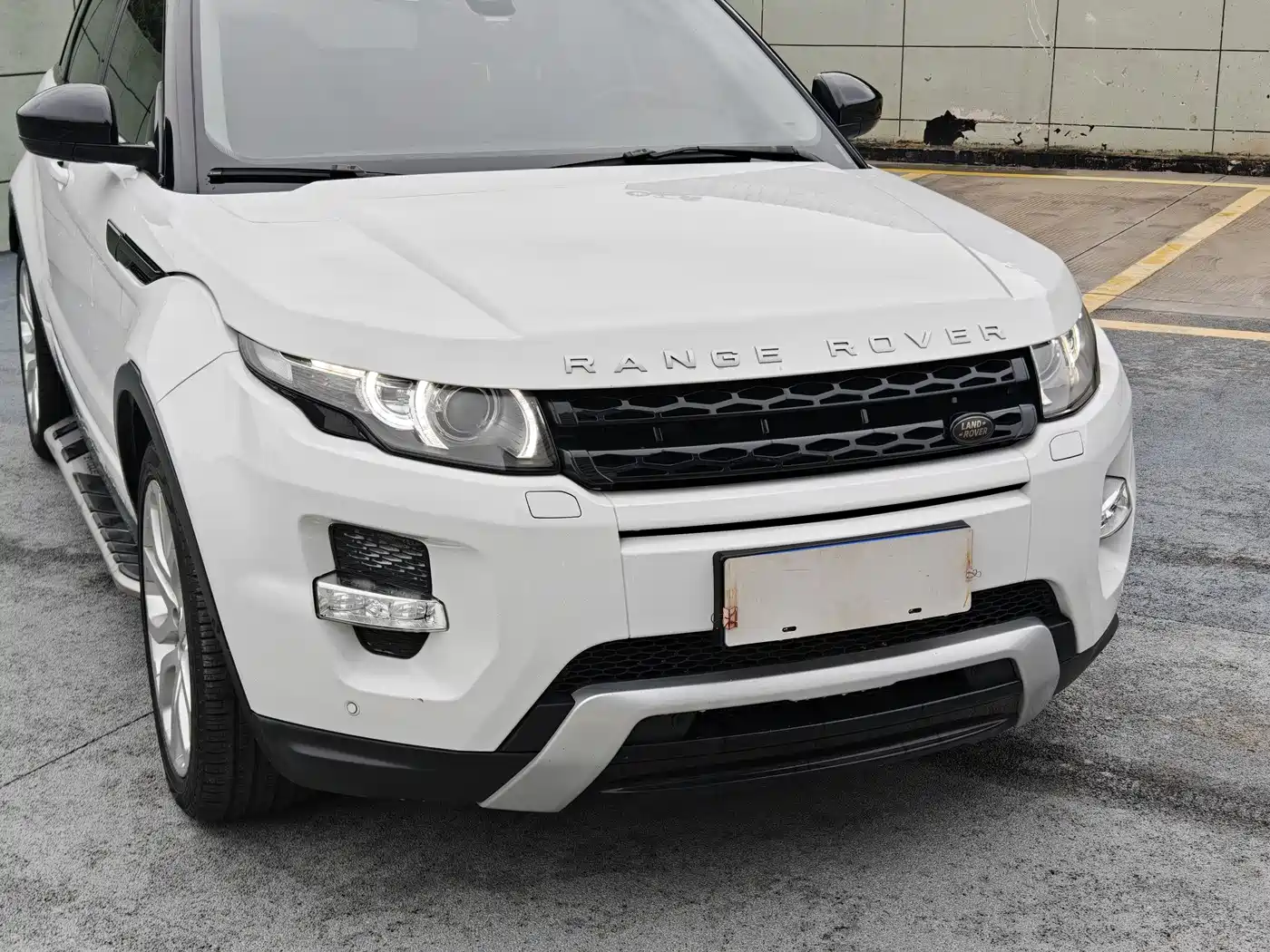 Land Rover Range Rover Evoque (Import) 2014 2.0T 5-door Brilliance Sport фото 12
