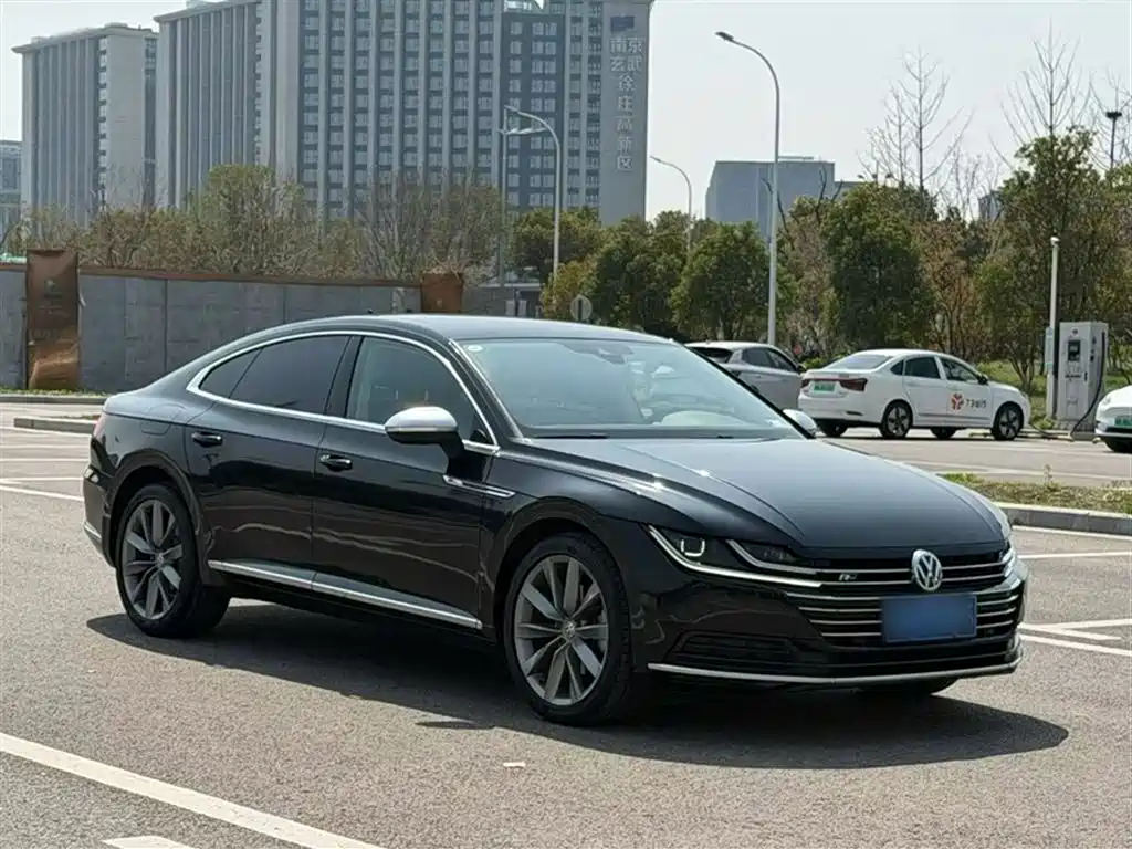 Volkswagen FAW-Volkswagen CC 2019 380TSI Radiance Edition China VI фото 13
