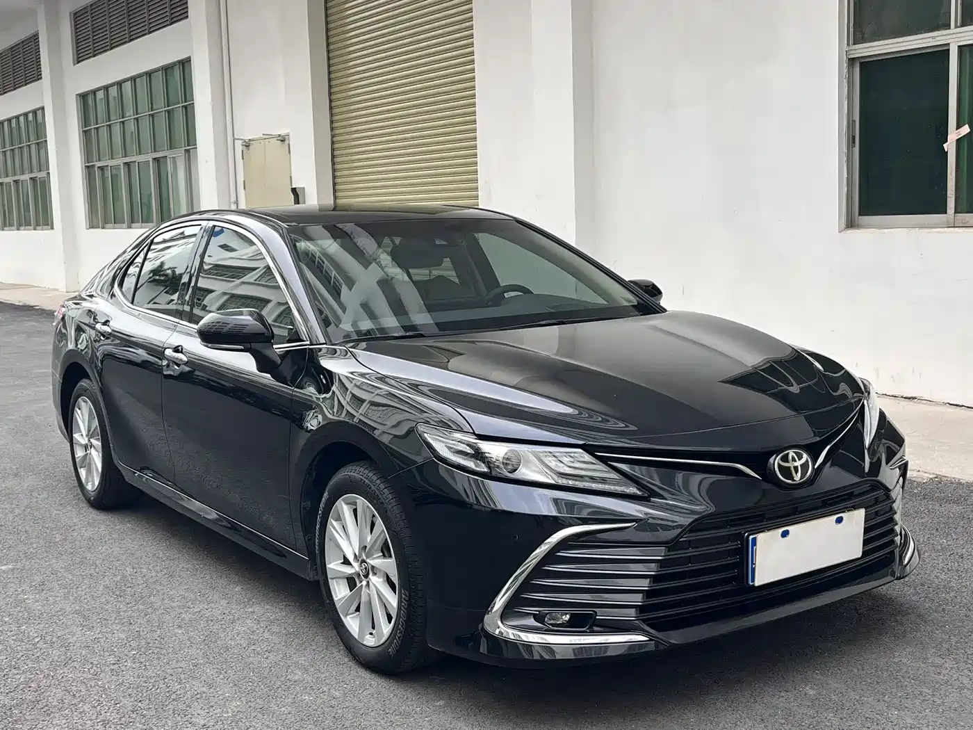 Toyota Camry 2023 2.0G Luxury Edition фото 4
