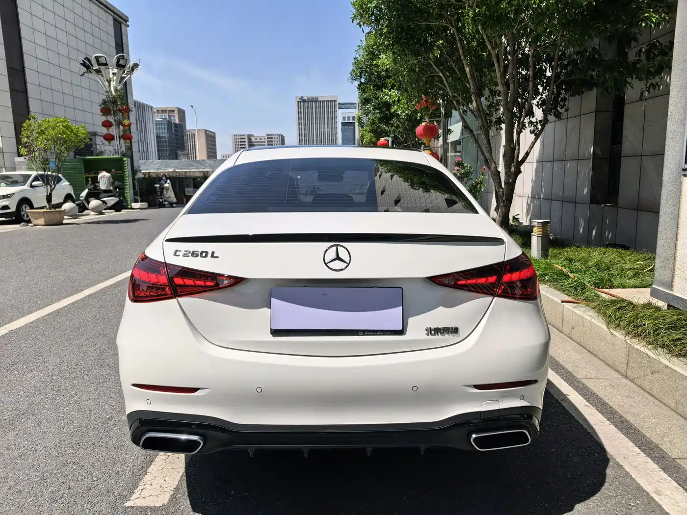 Mercedes-Benz C-Class 2024 Second Facelift C 260 L Night Edition Sport фото 6