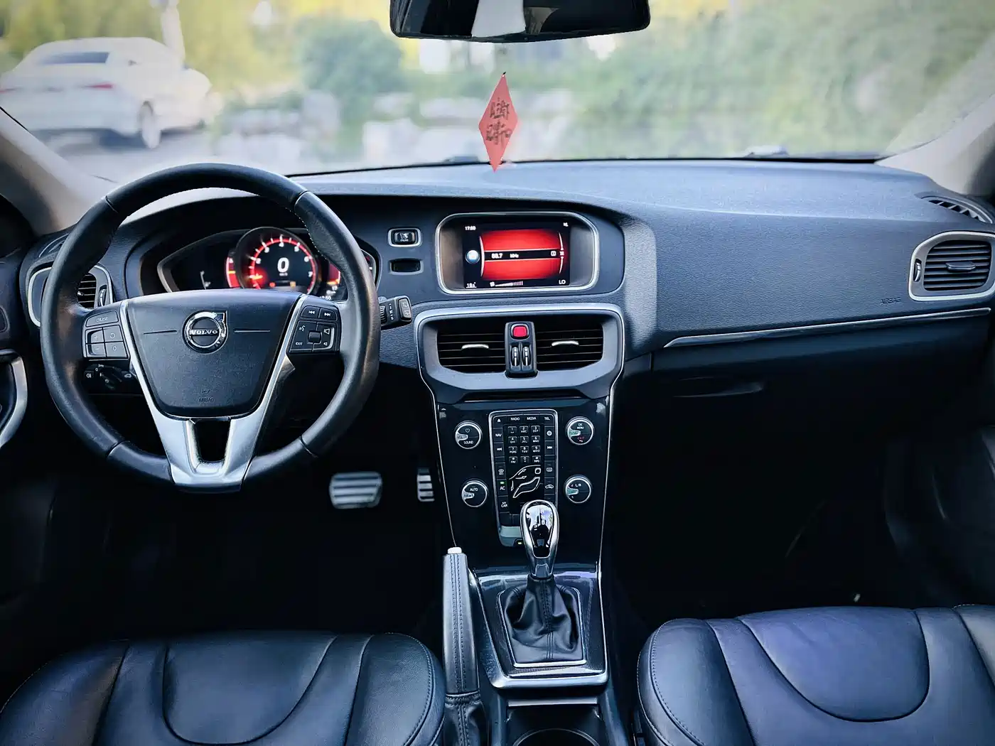 Volvo V40 2018 2018 T3 Inscription Edition