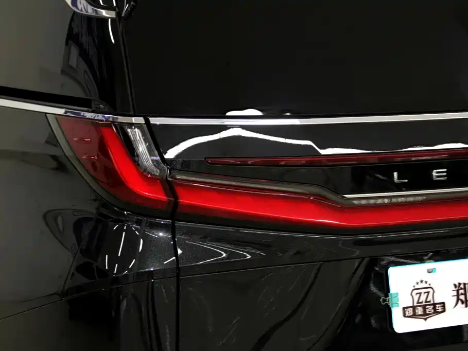 Lexus LM 2024 2023 500h 6-Seater Prestige Edition