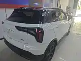 Фото 5 - Geely Geometry E Firefly