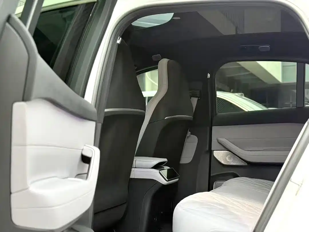 NIO EC6 2025 2025 75kWh