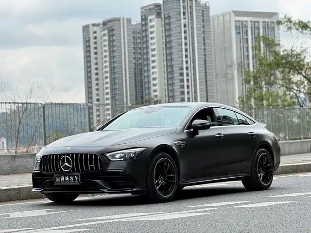 MERCEDES-BENZ AMG GT