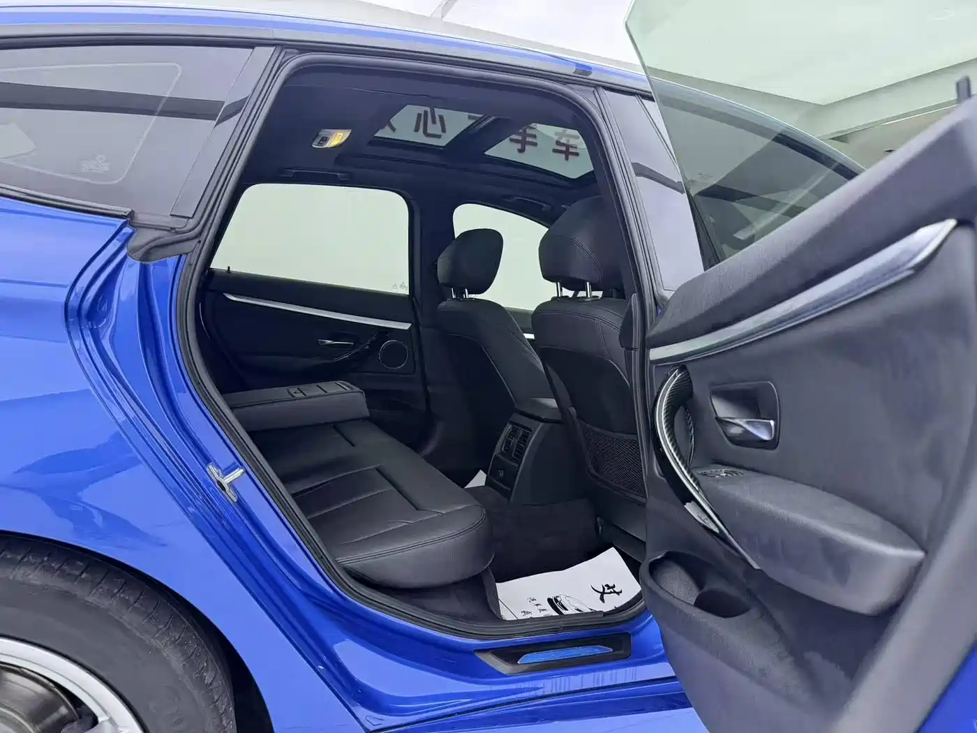 Photo 9 - BMW 3 Series GT