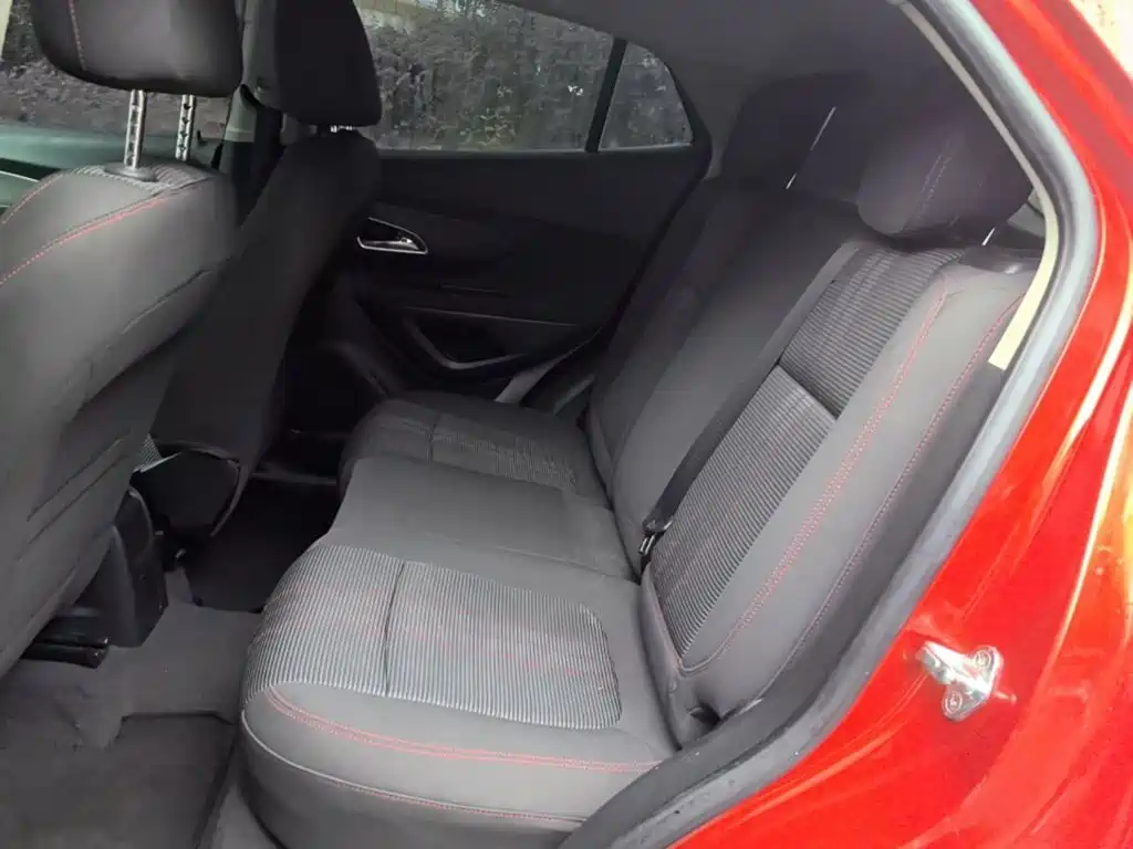 Фото 17 - Buick Encore