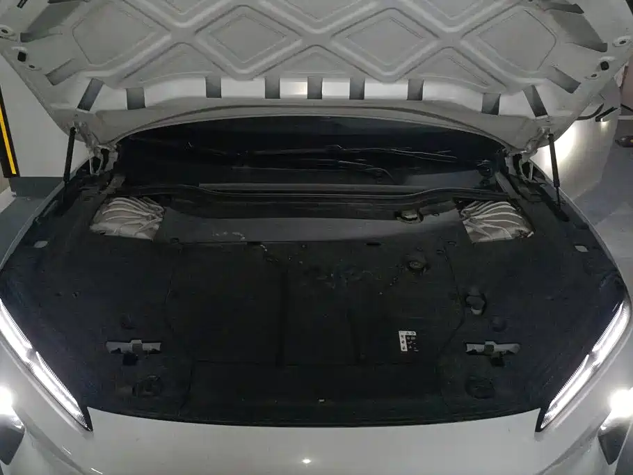 NIO ET5 2023 2022 75kWh