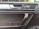 Фото 12 - Volkswagen Touareg
