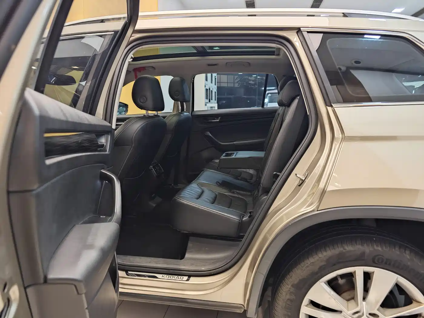 Škoda Kodiaq 2017 TSI330 7-seater 2WD Luxury Edition фото 22