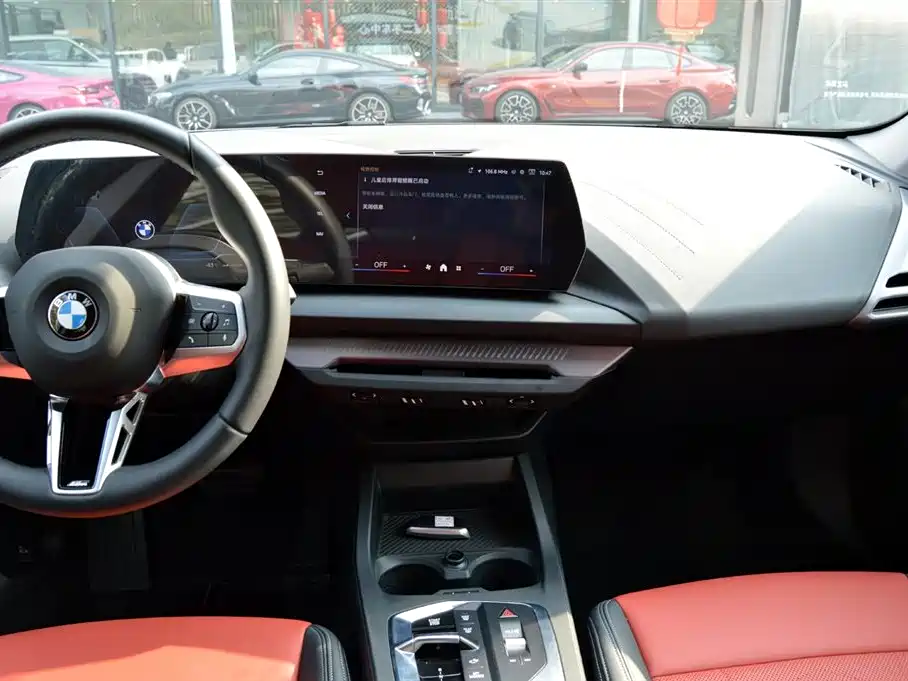 BMW 2 Series 2025 225L M Sport Package фото 7
