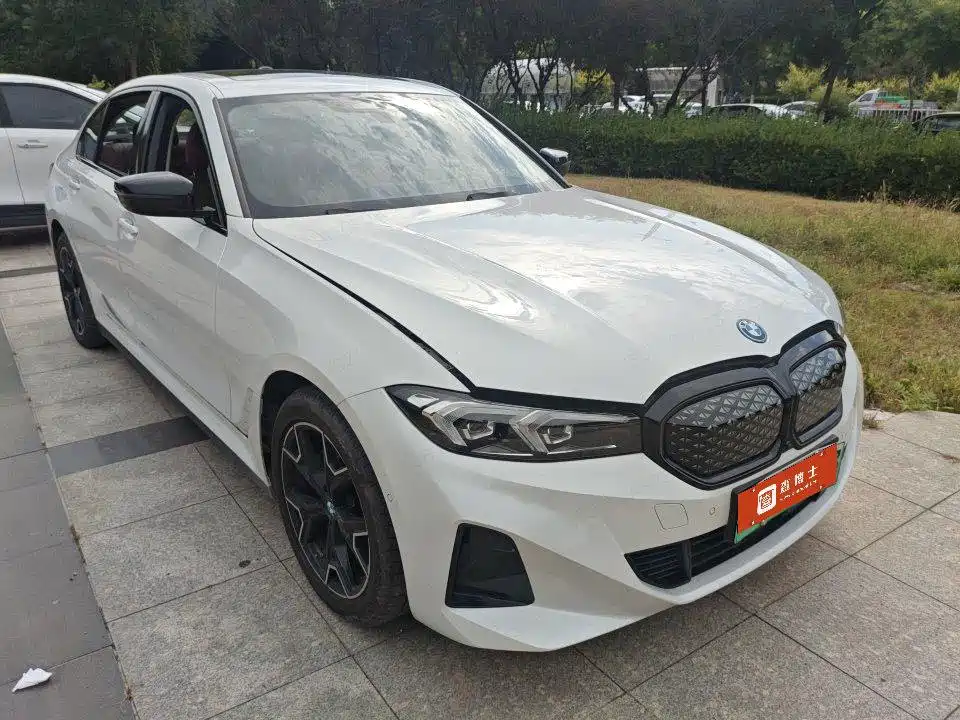 BMW i3 2026 2026 Facelift eDrive 40 L Shadowline Package