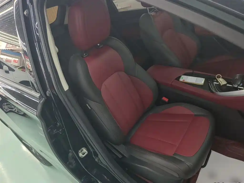 Dongfeng Aeolus Dongfeng Fengshen AX7 2021 2021 PRO 1.6T Auto Giant Wave Edition