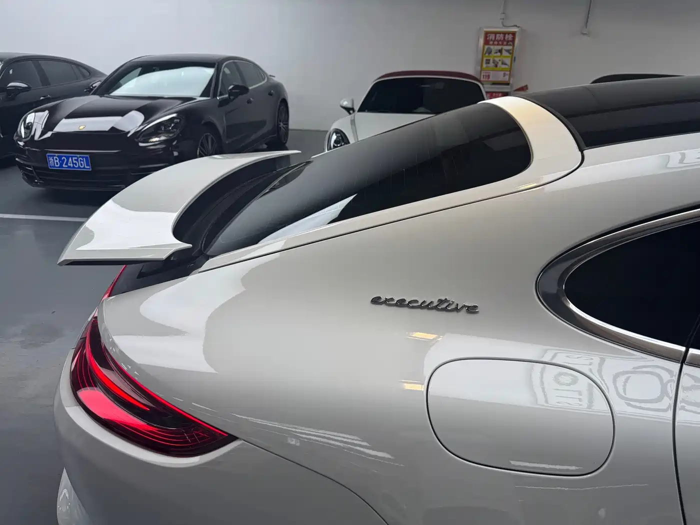 Porsche Panamera 2019 Panamera Executive Long Wheelbase 2.9T фото 20