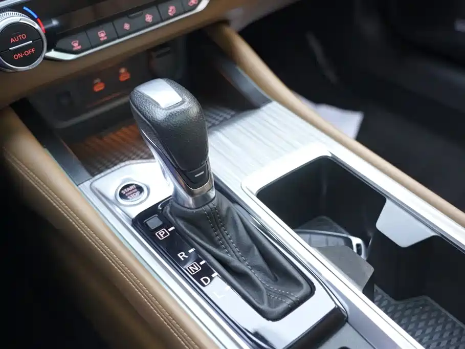 Nissan Teana 2022 2.0T XV Premium Edition фото 14