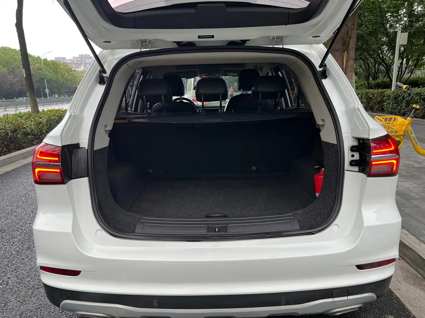 Photo 16 - Roewe RX5
