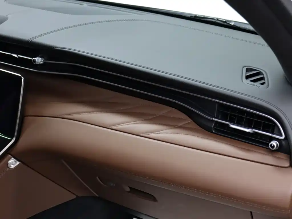 Maserati Grecale 2025 2023 2.0T GT
