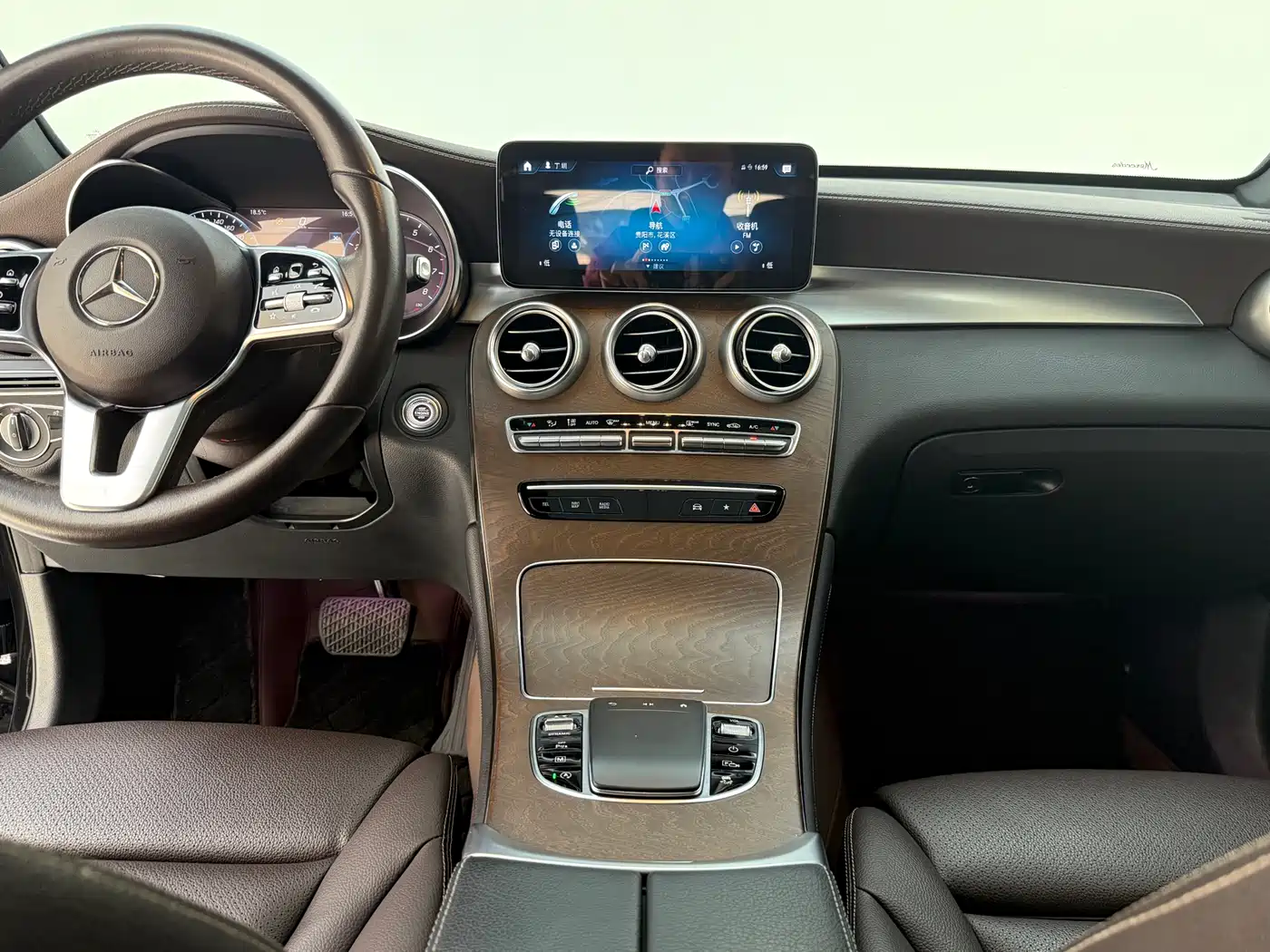 Mercedes-Benz GLC 2020 GLC 300 L 4MATIC Dynamic фото 8