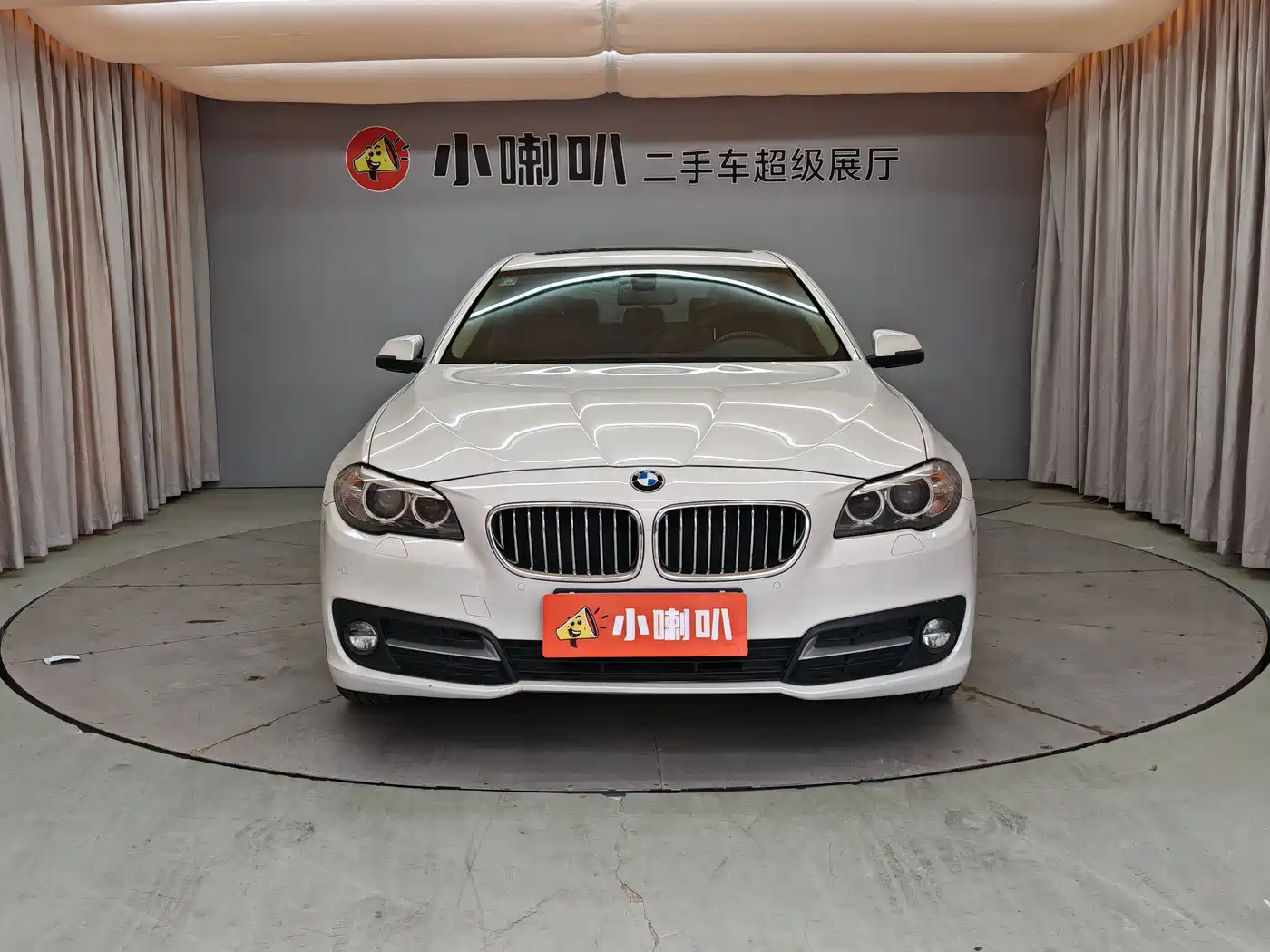 BMW 5 Series 2017 520Li Classic Edition фото 2