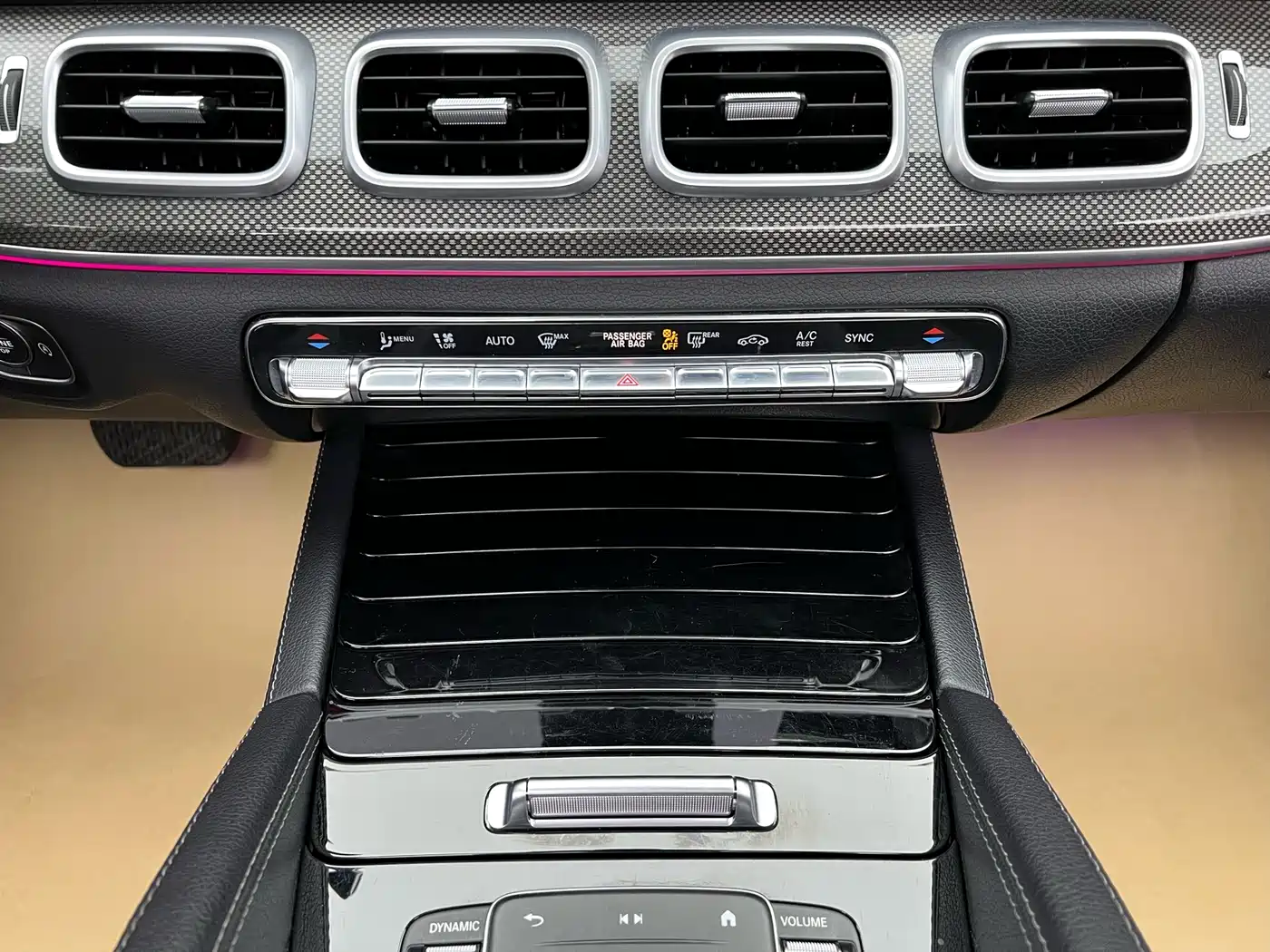 Mercedes-Benz GLE Coupe 2020 GLE 450 4MATIC Coupe SUV Luxury фото 14