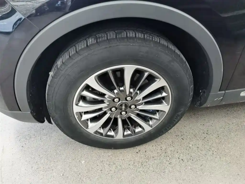 Lincoln Nautilus (Import) 2021 2020 2.0T Submarine Edition