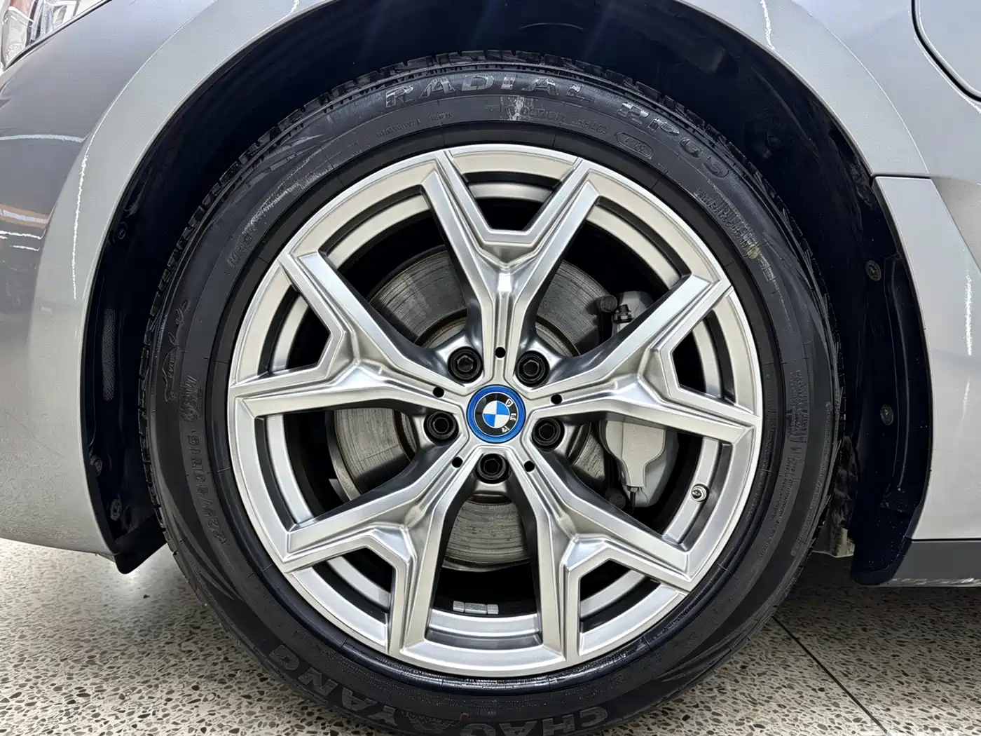 BMW i3 2022 eDrive 35 L фото 8