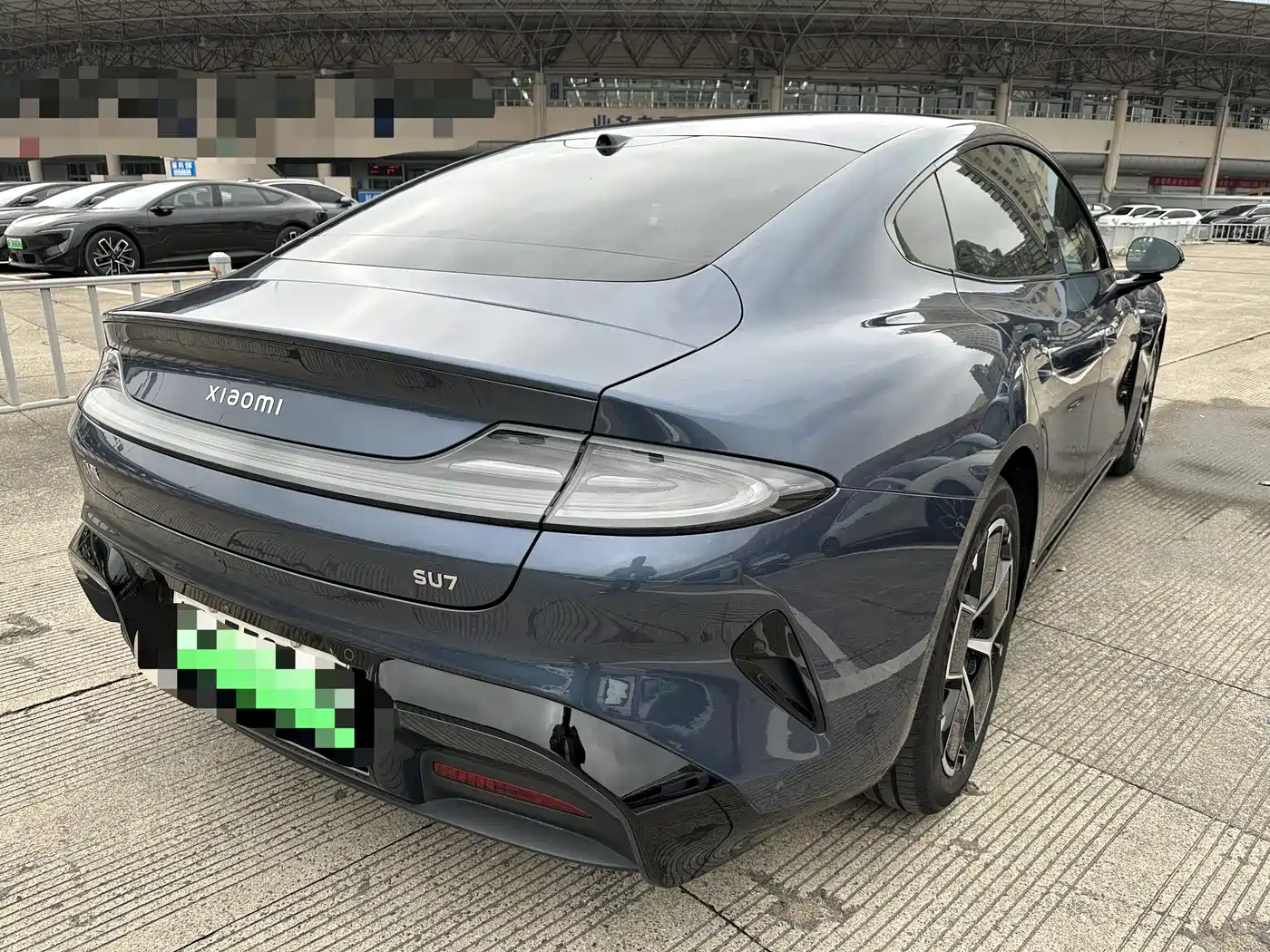 XIAOMI CAR XIAOMI SU7