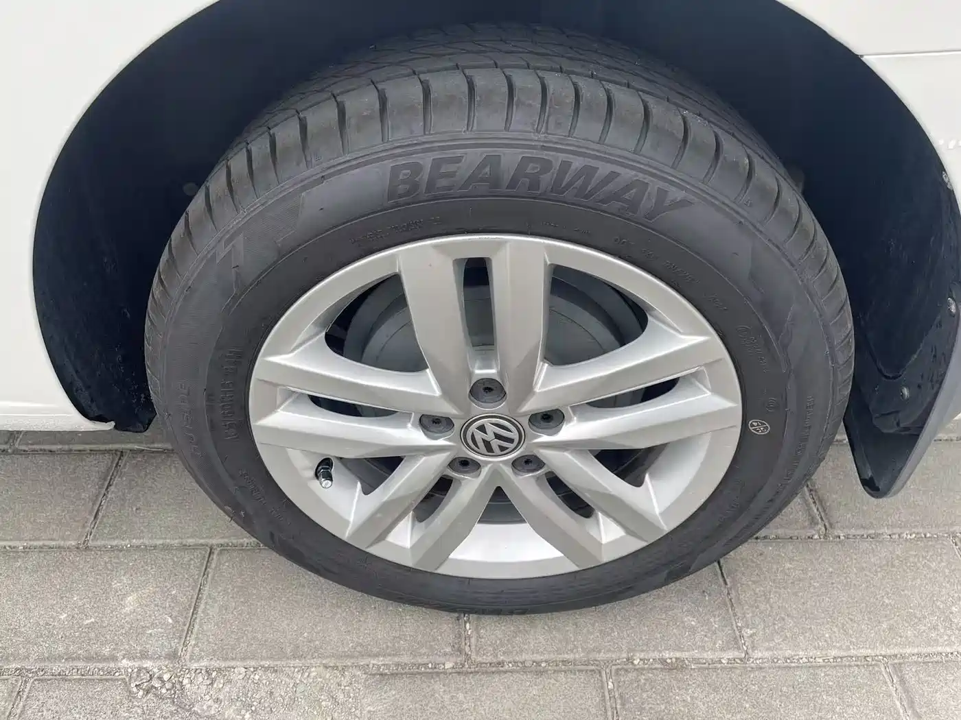 Volkswagen Jetta 2017 1.5L Automatic Comfort фото 10