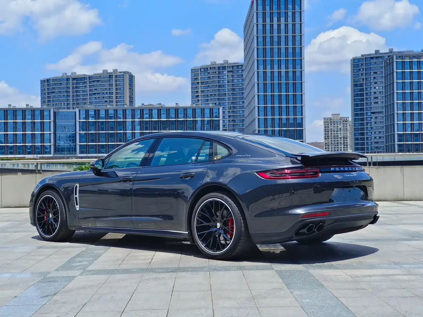 Porsche Panamera 2017 Panamera 4 Executive Long Wheelbase 3.0T фото 5