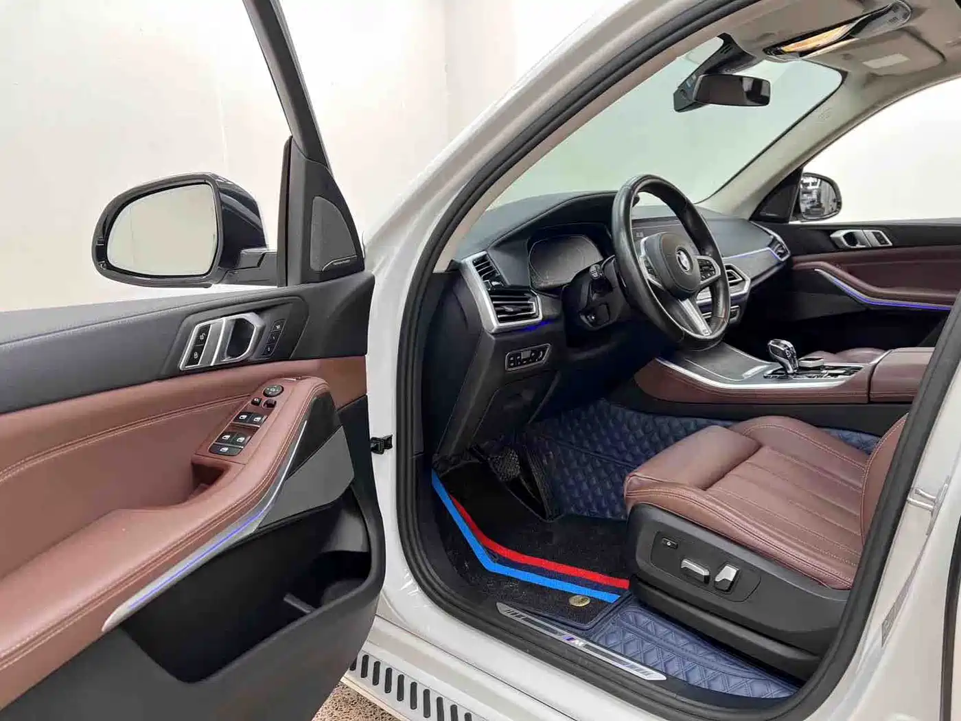 BMW X5 (Import) 2020 xDrive40i M Sport Package фото 13