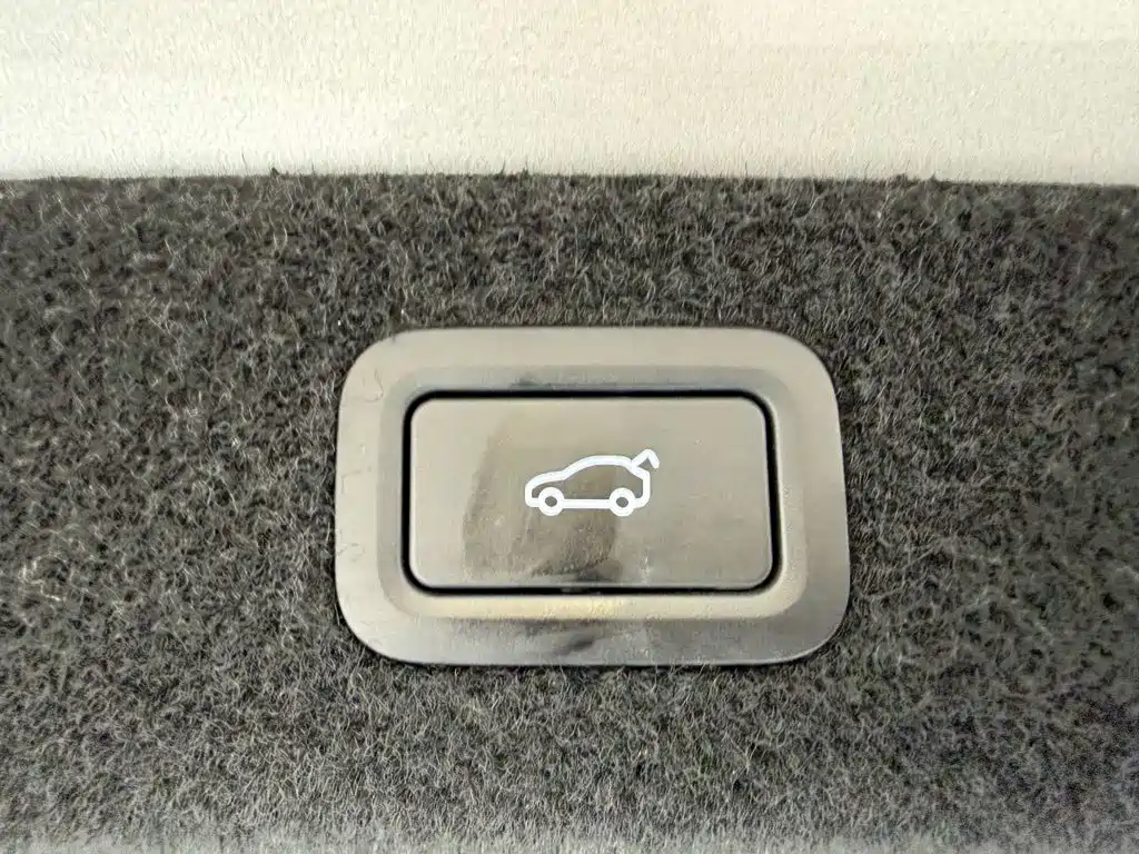 صورة 27 - XPeng P7