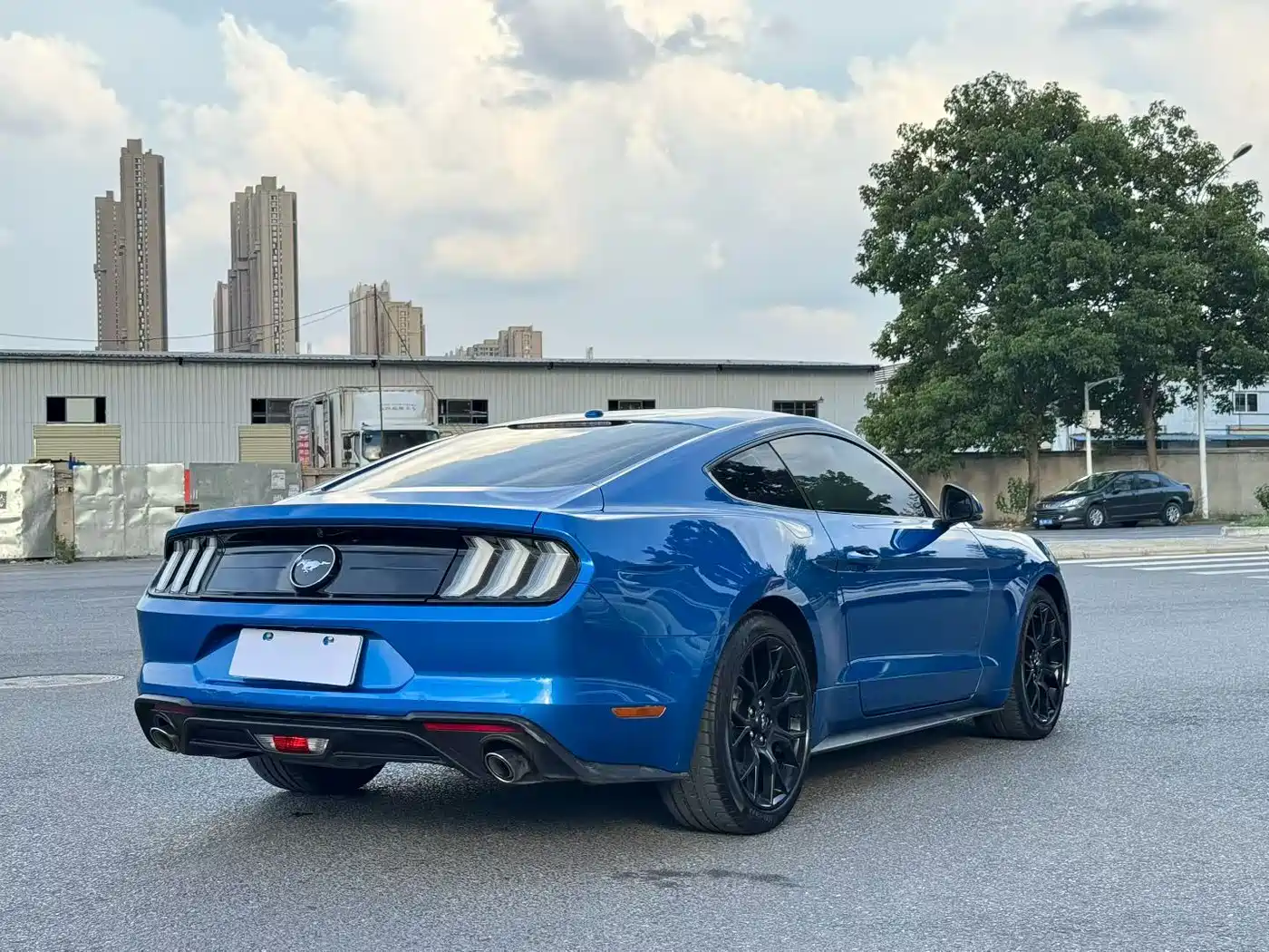 Фото 7 - Ford Mustang