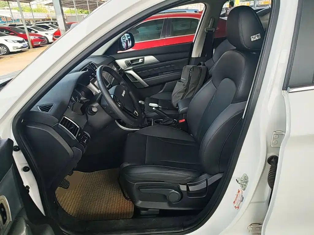 Фото 15 - Haval H2