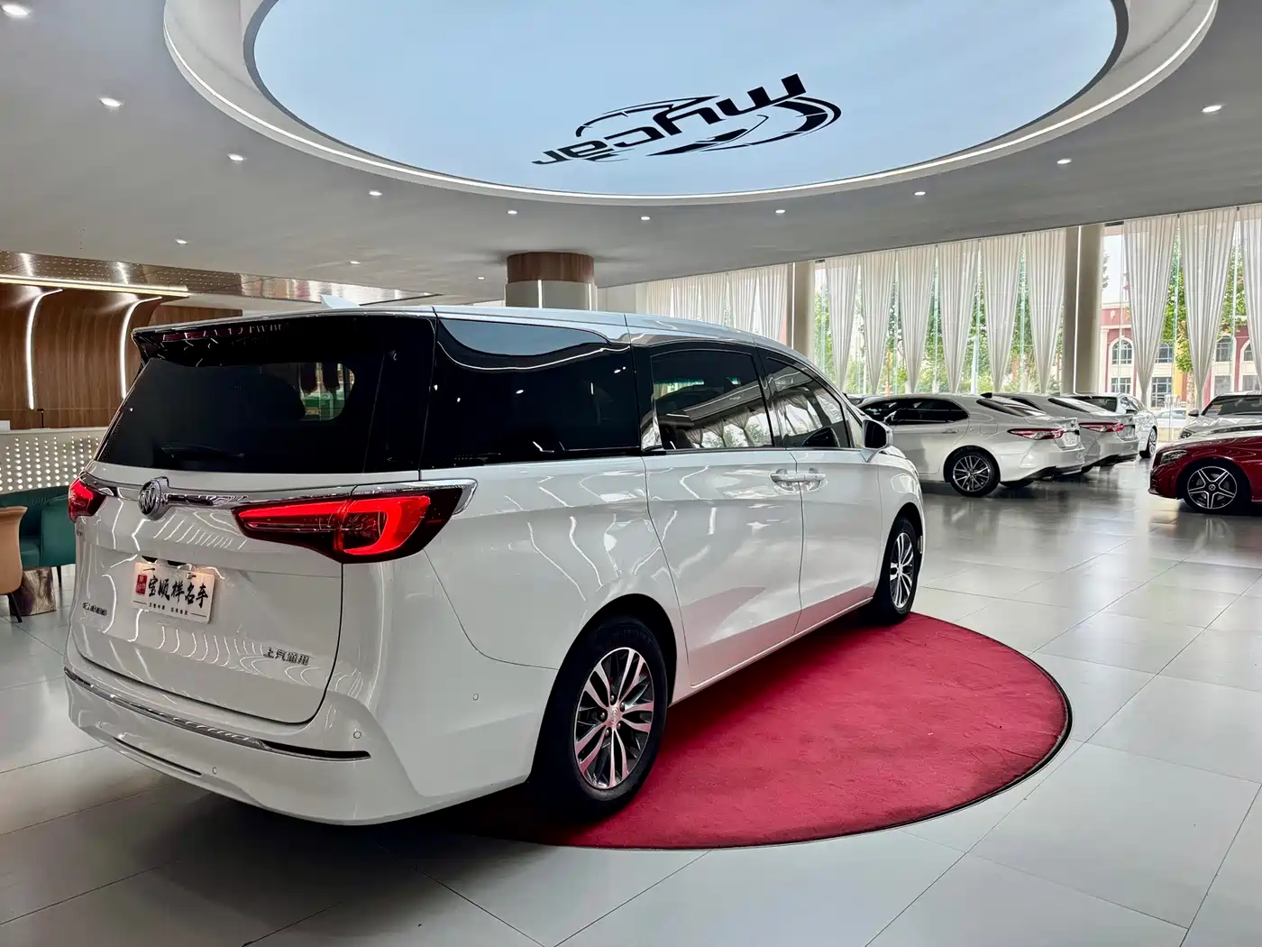 Buick GL8 2022 ES Landmark 653T Premium фото 5