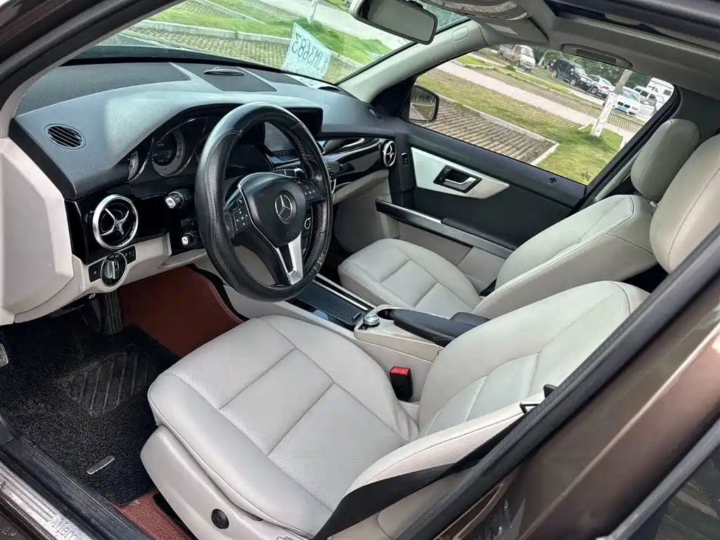 Mercedes-Benz GLK-Class 2013 Facelift GLK 300 4MATIC Luxury фото 5