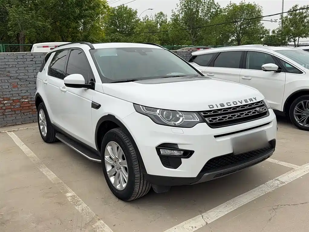 Land Rover Discovery Sport 2019 240PS SE Edition China VI фото 4