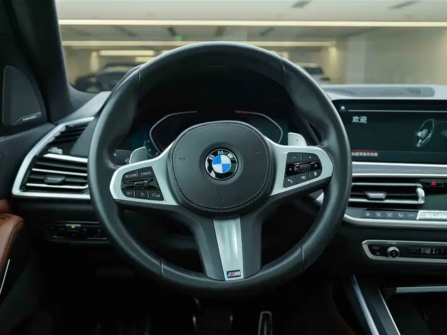 BMW X7 2022 xDrive40i Exclusive M Sport Package фото 17