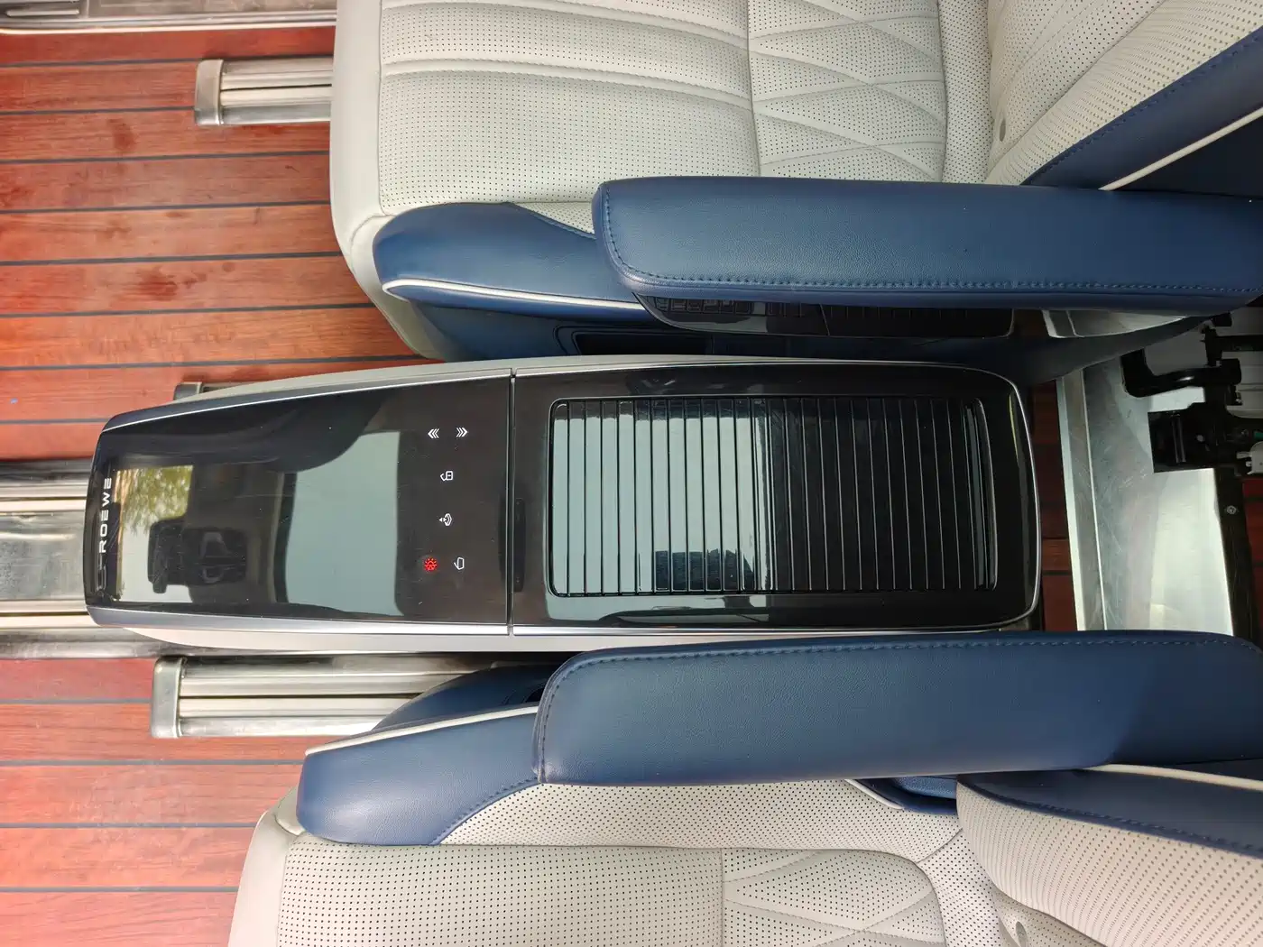 Roewe iMAX8 2021 2021 400TGI Supreme Series Honor