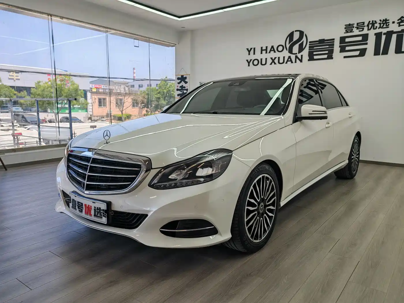 Mercedes-Benz E-Class 2015 E 320 L