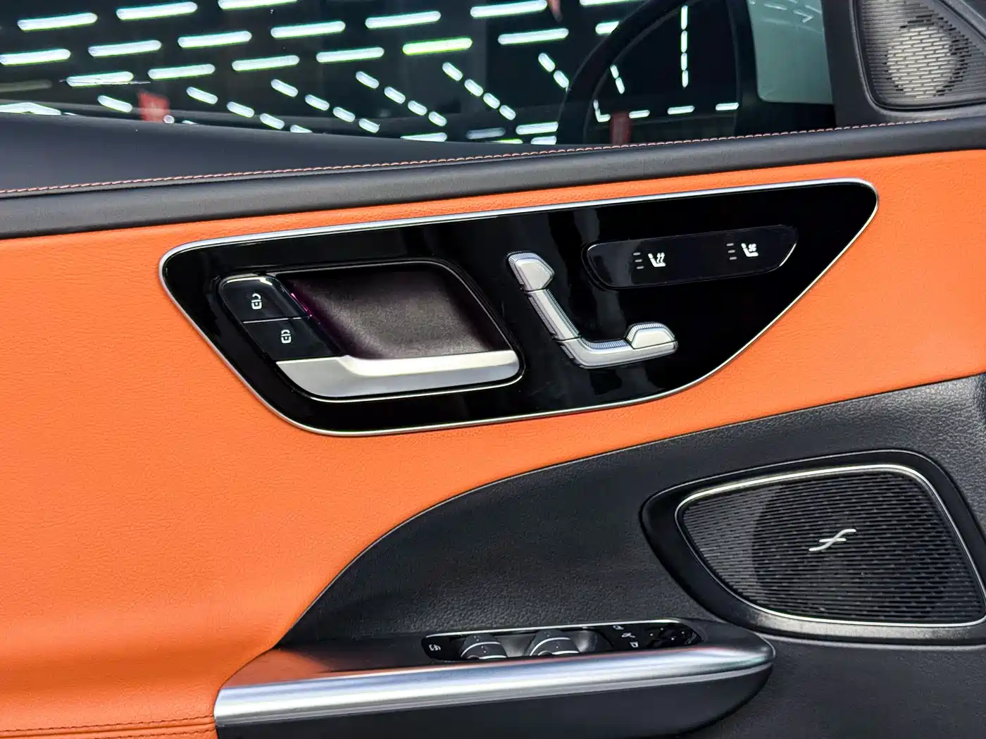 Mercedes-Benz C-Class 2023 Facelift II C 260 L Sport Edition фото 3