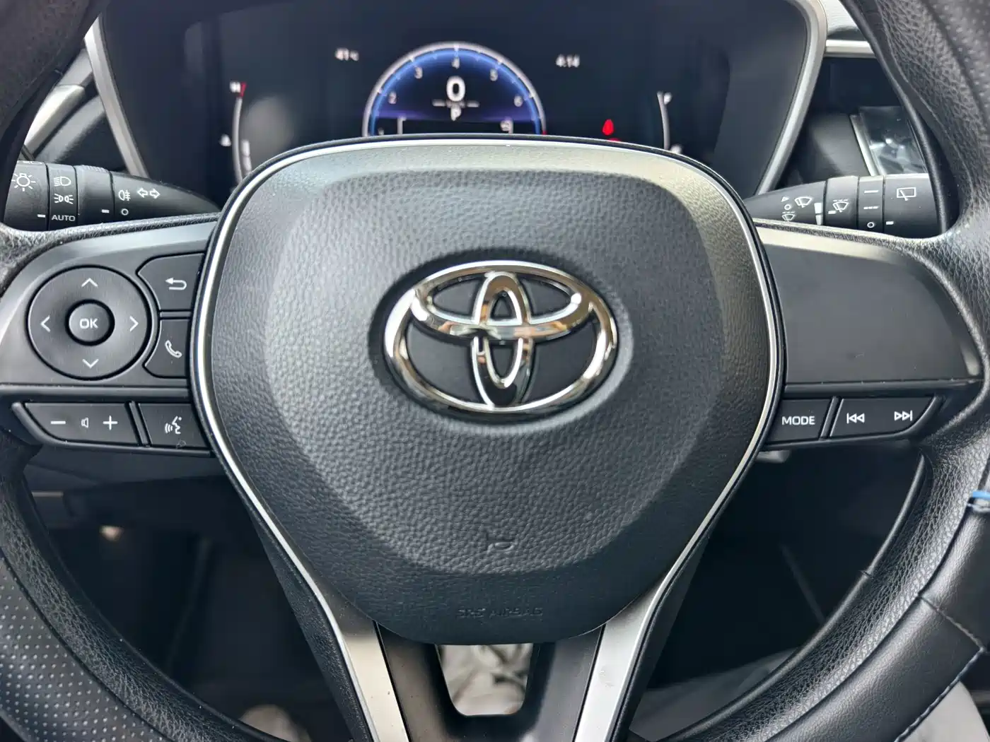 Toyota Frontlander 2025 2024 2.0L CVT Elite Plus Edition